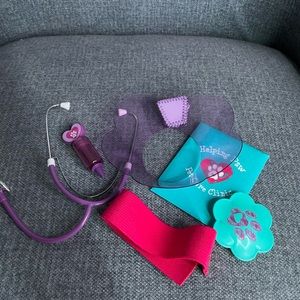 American Girl cuddles and cures pet set